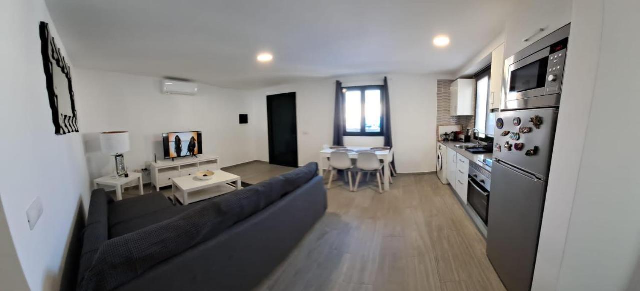 Luxury Casa Playa Roca Bord De Mer كوستا تاغيسي المظهر الخارجي الصورة