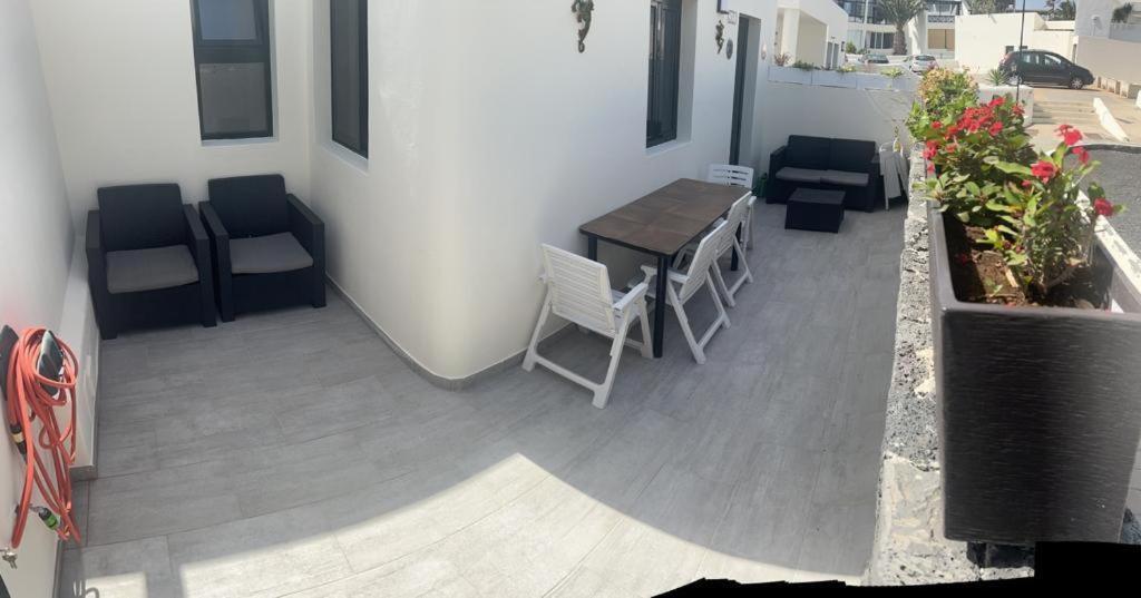 Luxury Casa Playa Roca Bord De Mer كوستا تاغيسي المظهر الخارجي الصورة